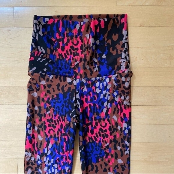 Emily Hsu Design Multicolor Leopard Print  Ultra High Rise Leggings XS NWOT - Picture 5 of 8